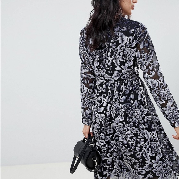 COPY - Velvet burnout midi dress - Picture 3 of 6